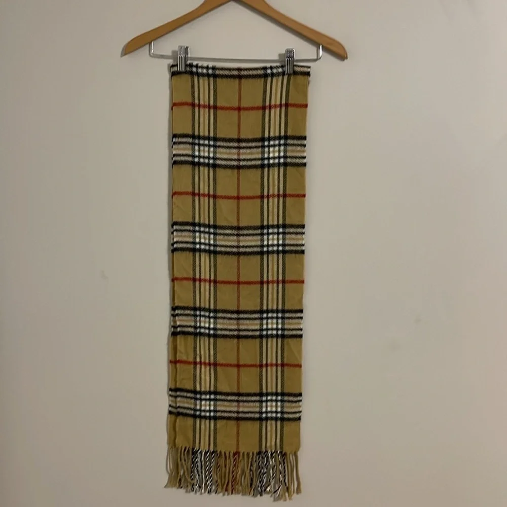 V.Fraas tan plaid scarf